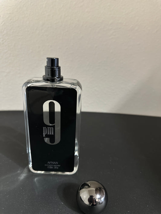 أفنان 9 بي إم – وورم آند سويت سبايسي أو دو بارفان 100 مل