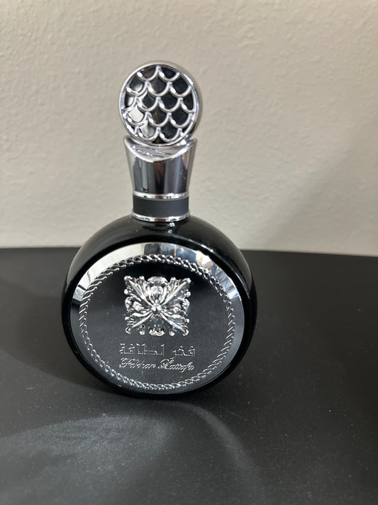 فخر لطافة – عطر شرقي فاخر 100 مل