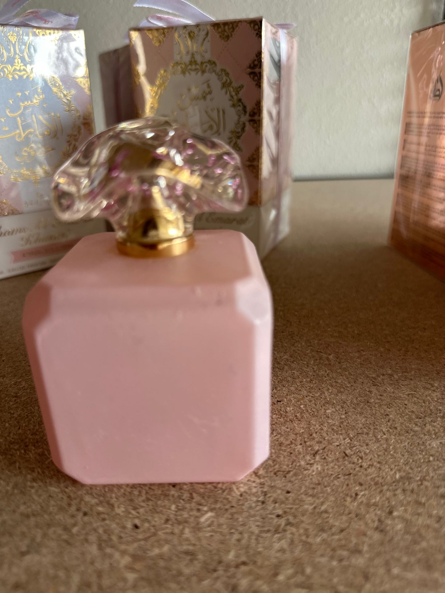 Shams Al Emarat Khususi – Pink Blush Eau de Parfum (100ml)
