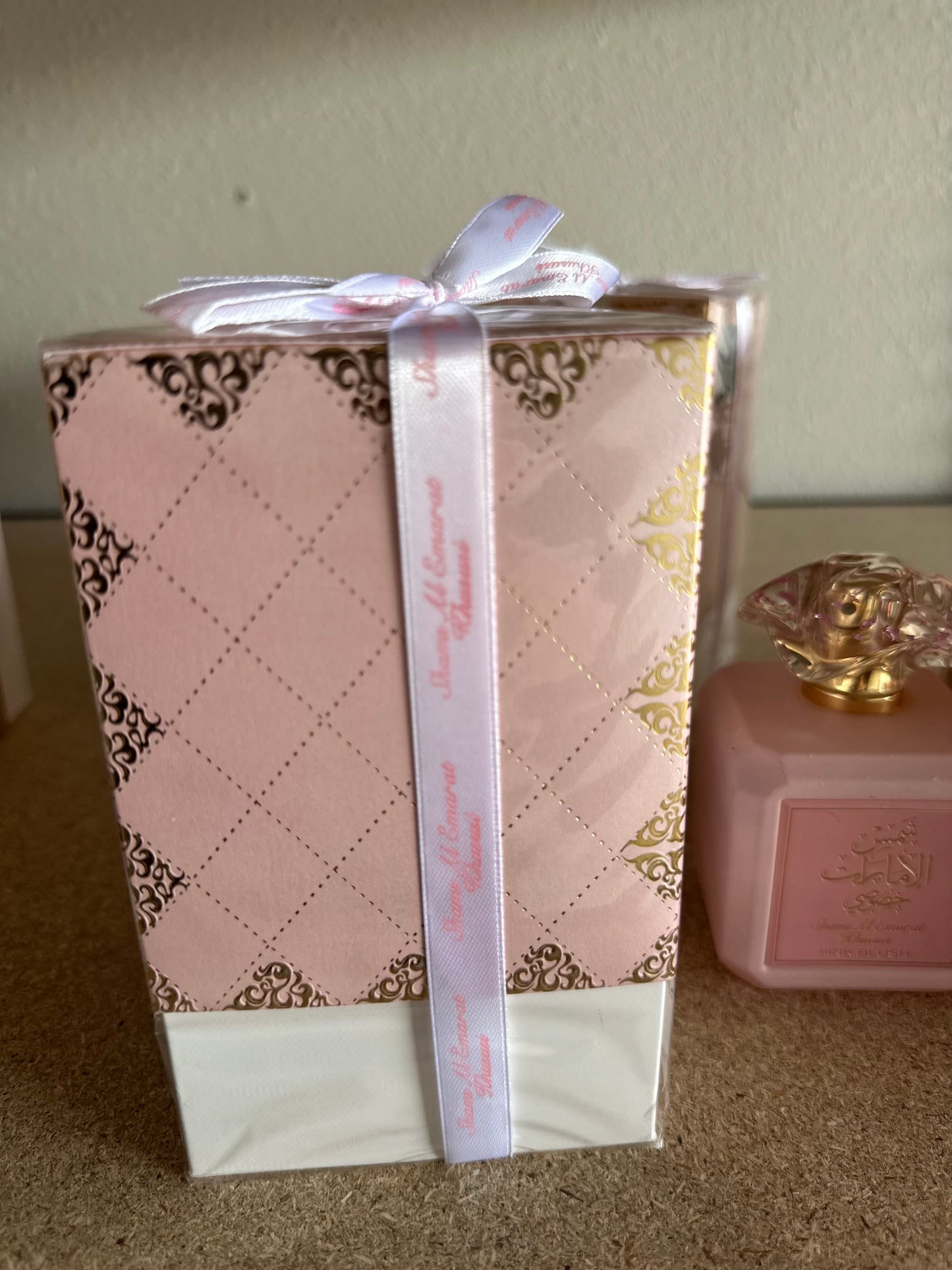 Shams Al Emarat Khususi – Pink Blush Eau de Parfum (100ml)