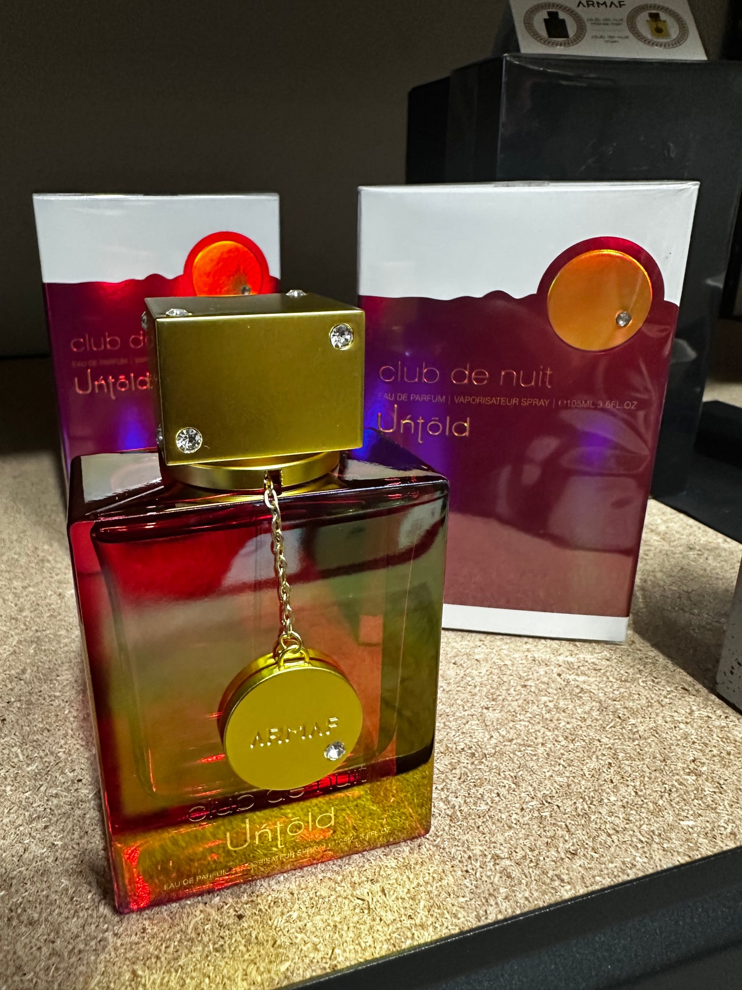 Club de Nuit Untold Eau de Parfum – 105 ml (3.6 fl oz)