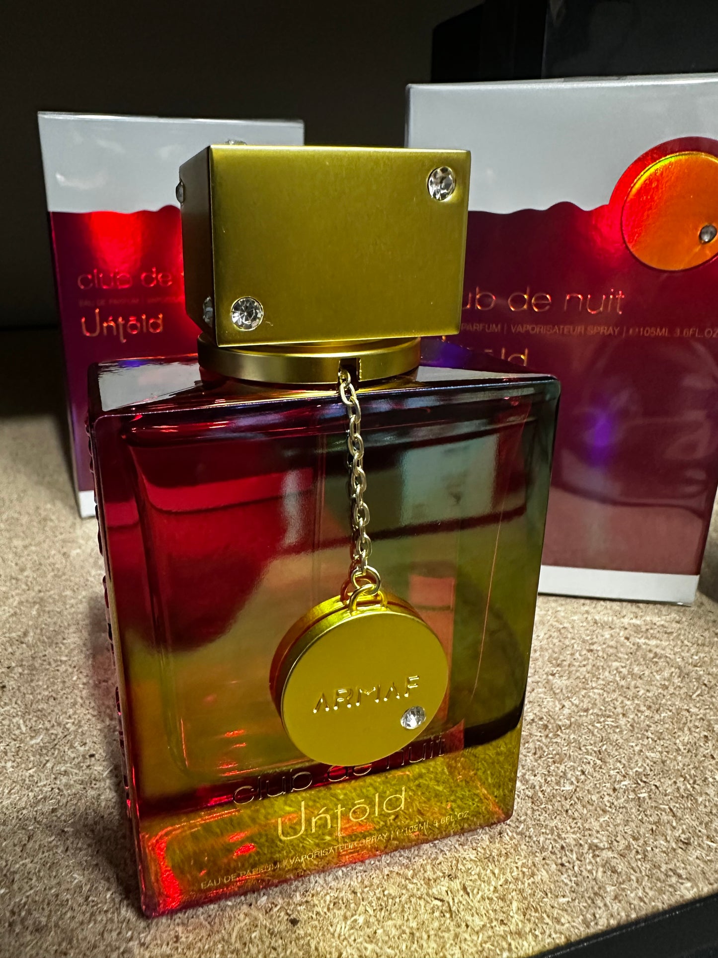 Club de Nuit Untold Eau de Parfum – 105 ml (3.6 fl oz)